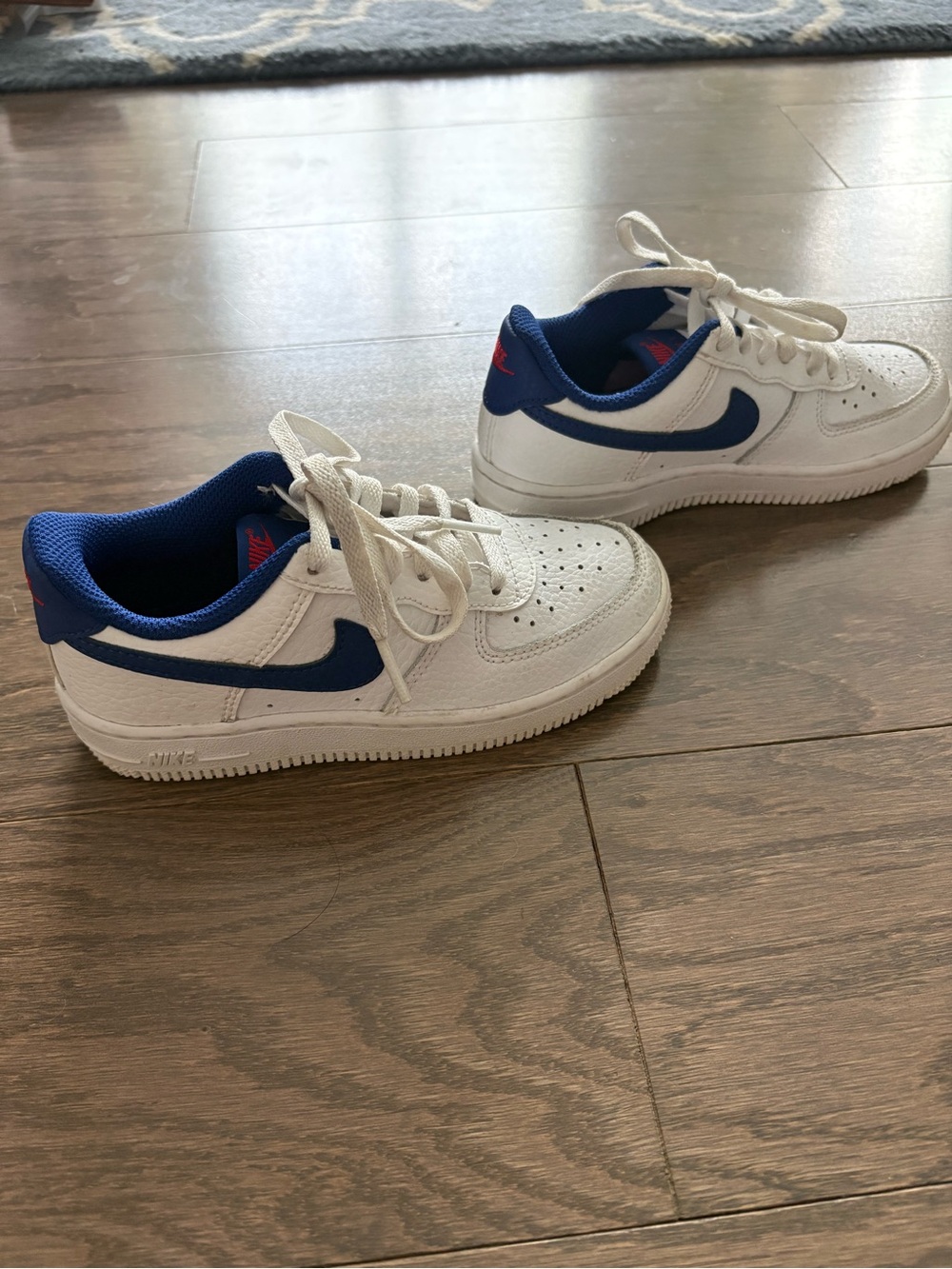 Nike White and Royal Blue Low-Top Sneakers